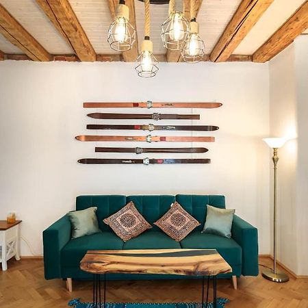 Saint John'S 22 Brasov Apartment Luaran gambar