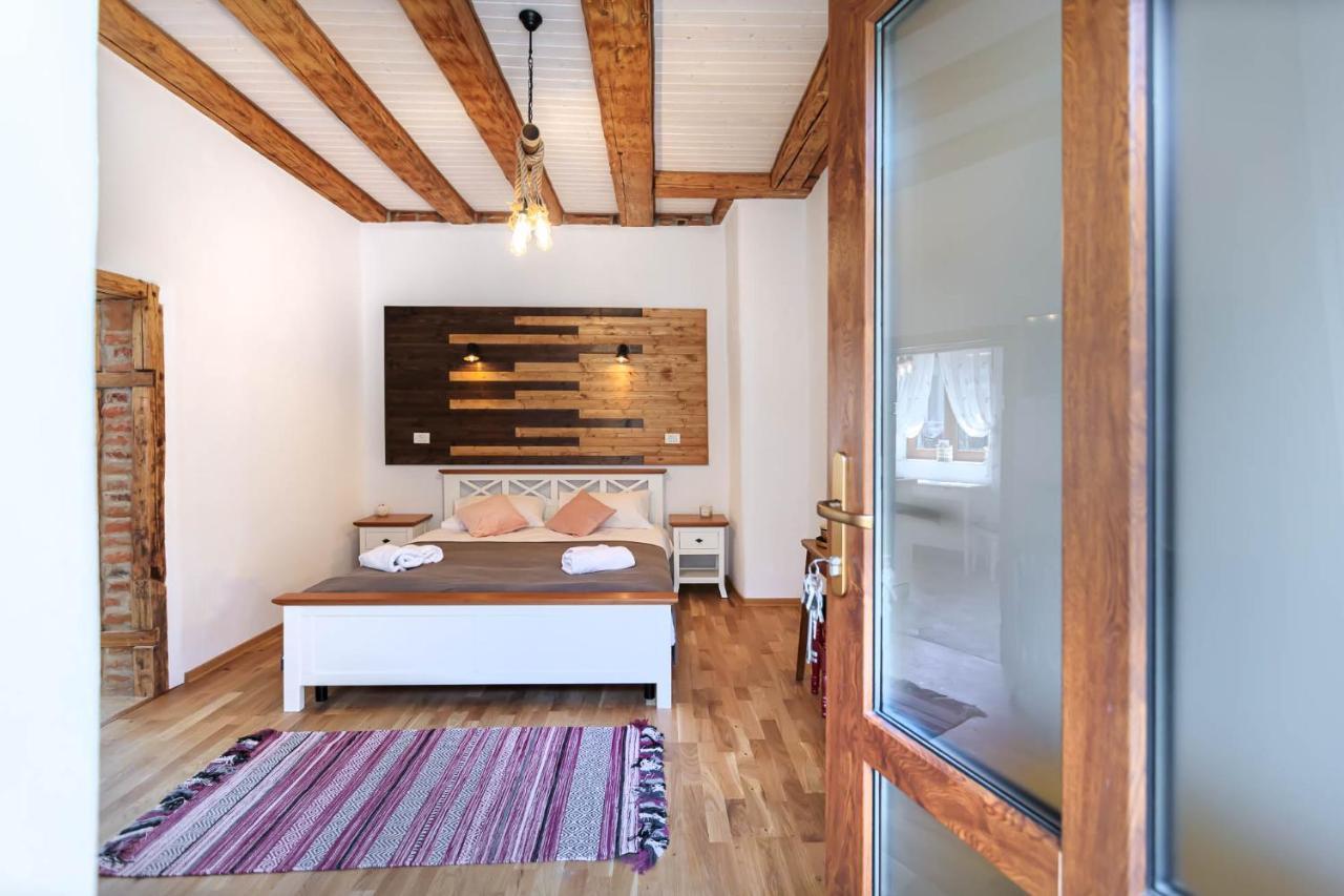 Saint John'S 22 Brasov Apartment Luaran gambar