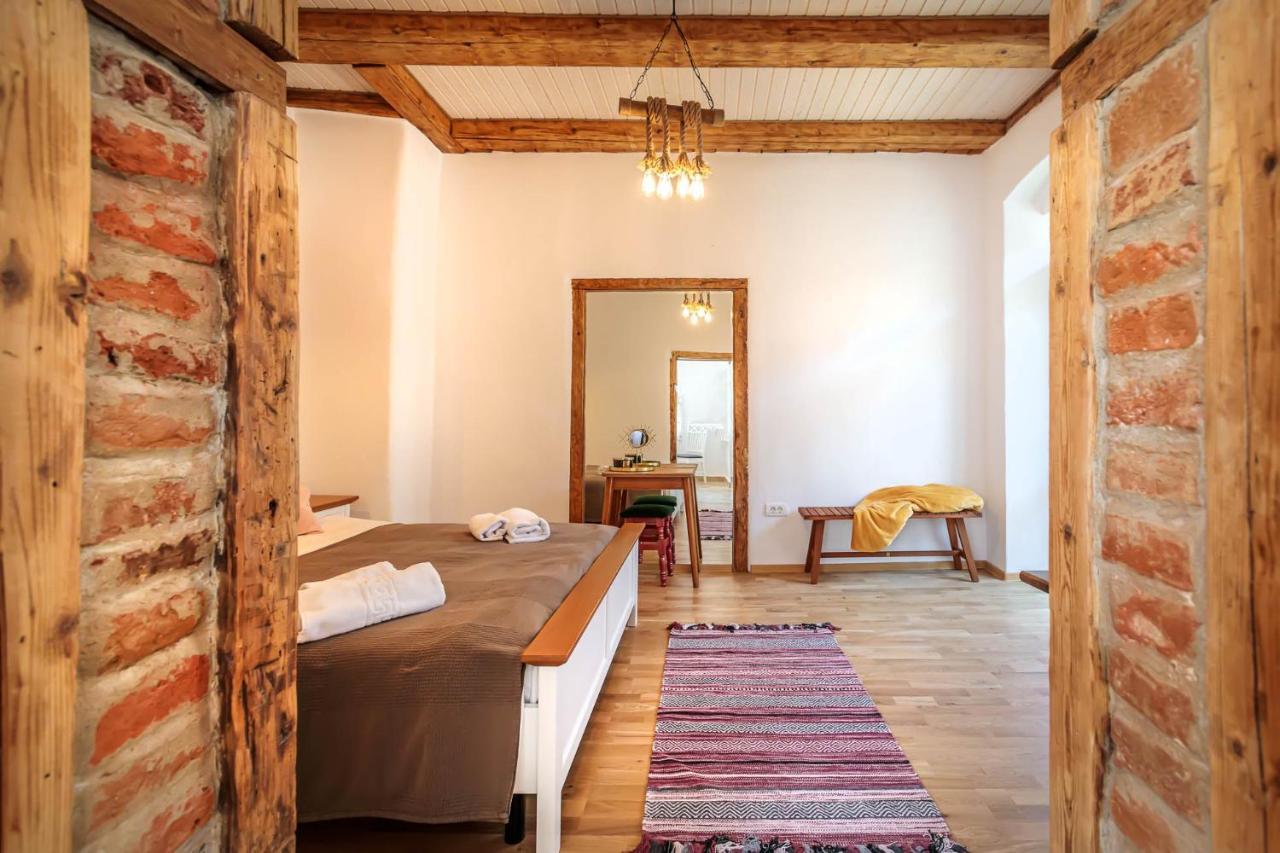 Saint John'S 22 Brasov Apartment Luaran gambar