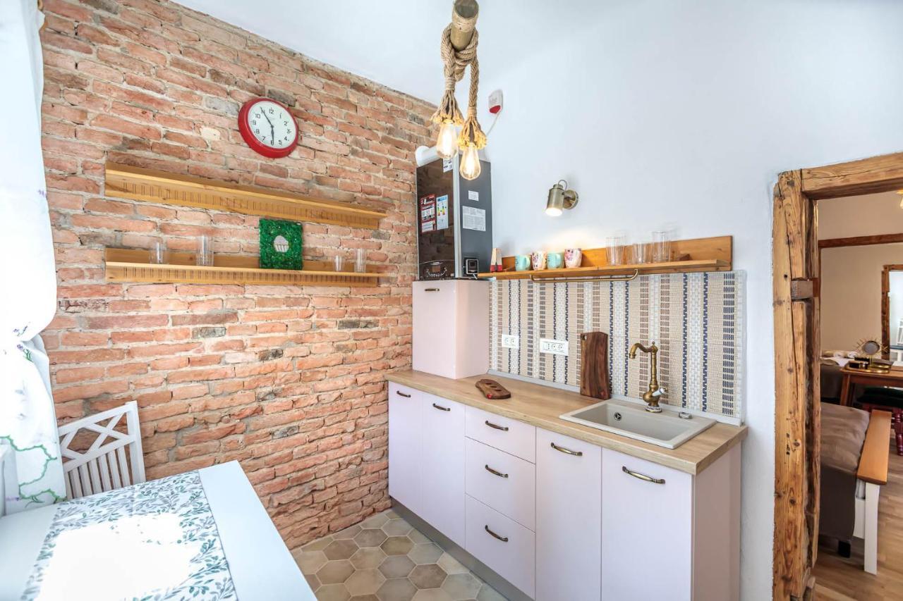Saint John'S 22 Brasov Apartment Luaran gambar