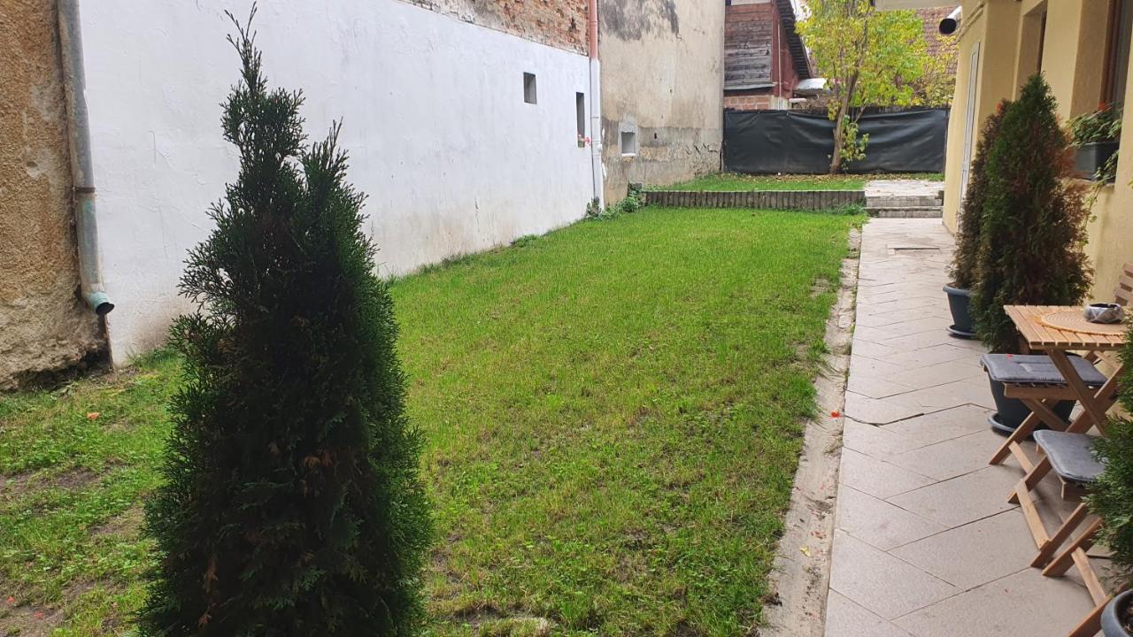 Saint John'S 22 Brasov Apartment Luaran gambar