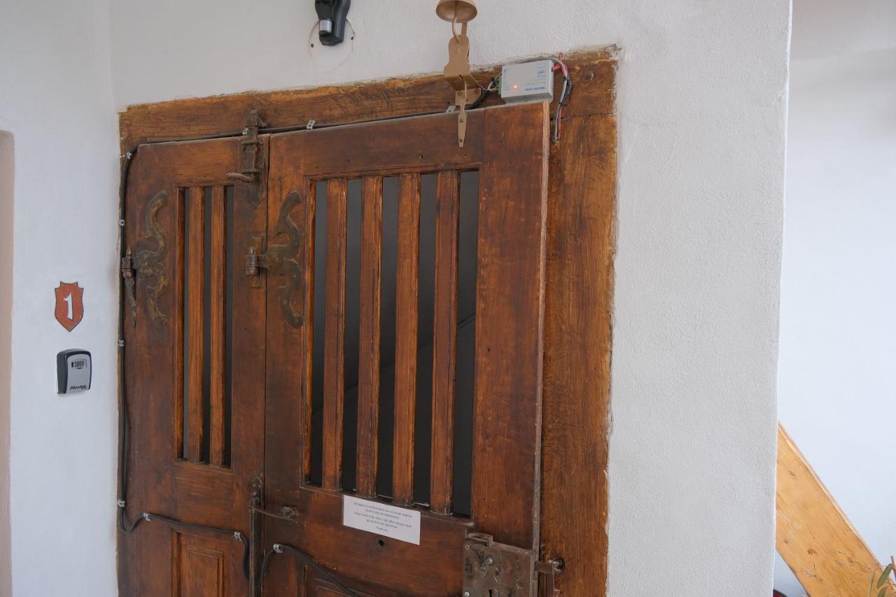 Saint John'S 22 Brasov Apartment Luaran gambar